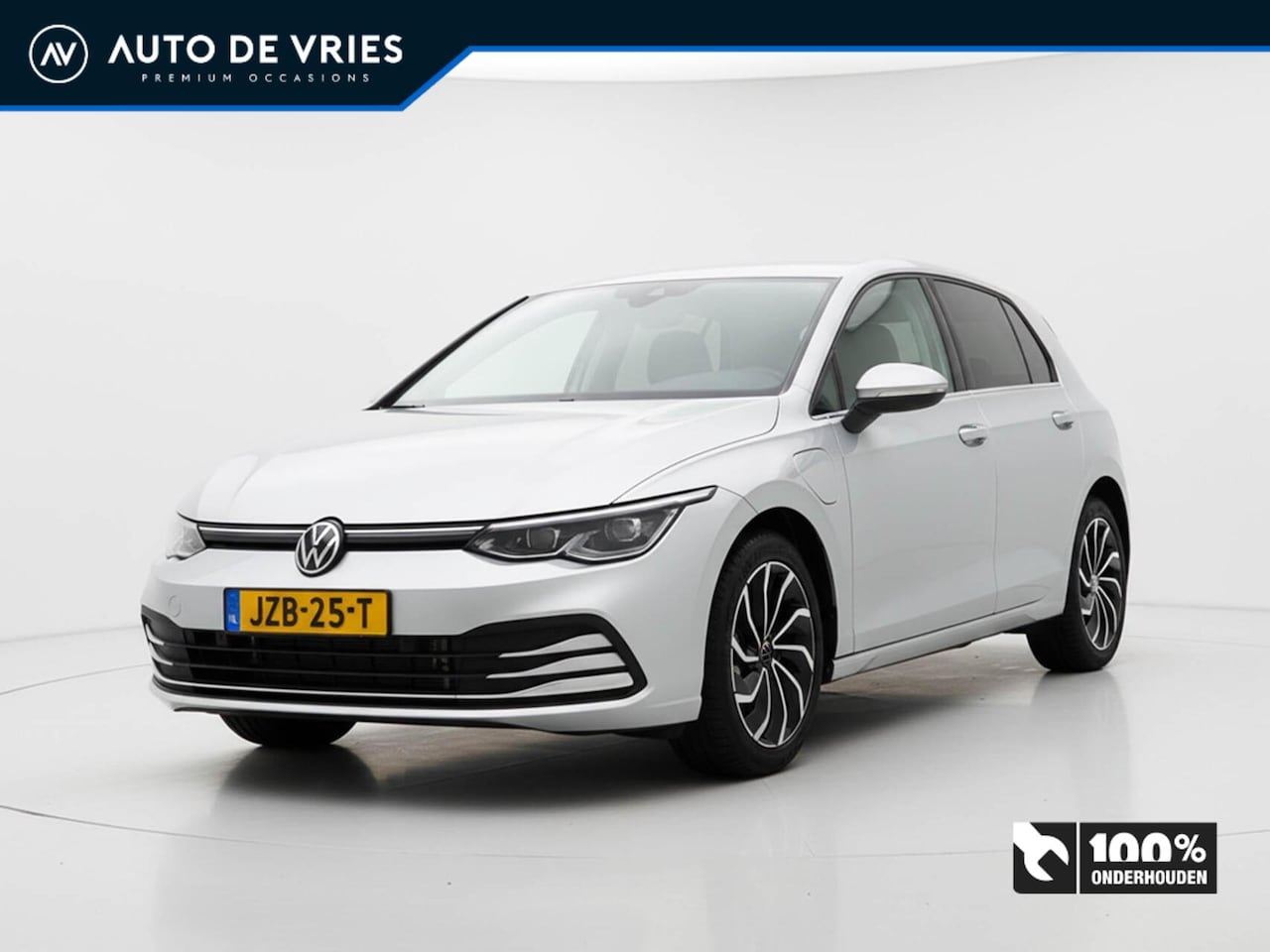 Volkswagen Golf - 1.4 eHybrid 204pk Style | Full LED | Sportstoelen | Camera | Winterpakket - AutoWereld.nl