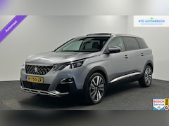 Peugeot 5008 - 1.2 PureTech Blue Lease Premium Avantage PANO CAMERA TREKHAAK CARPLAY NAVI LM