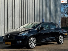 Renault Clio - 1.2 Initiale Automaat / Leder / 5drs / Keyless + Navi + Clima etc