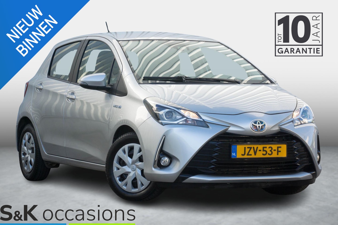 Toyota Yaris - 1.5 Hybrid Navi PDC - AutoWereld.nl