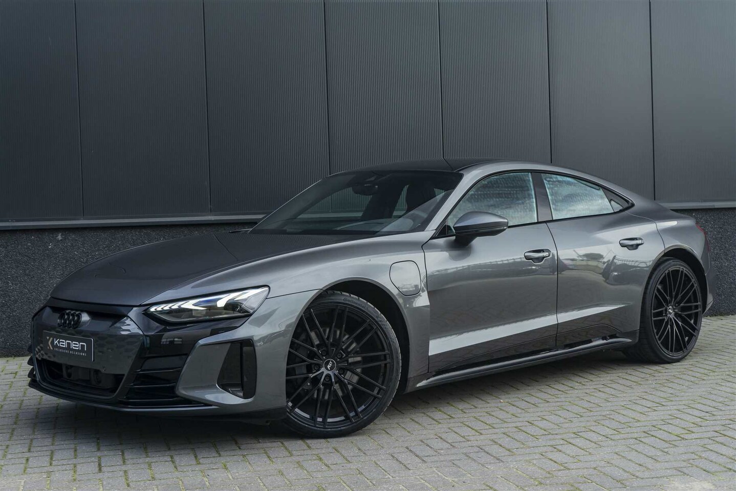 Audi e-tron GT - 476PK S-Line Quattro Panodak Cruise Control Matrix Keyless AppleCarp - AutoWereld.nl