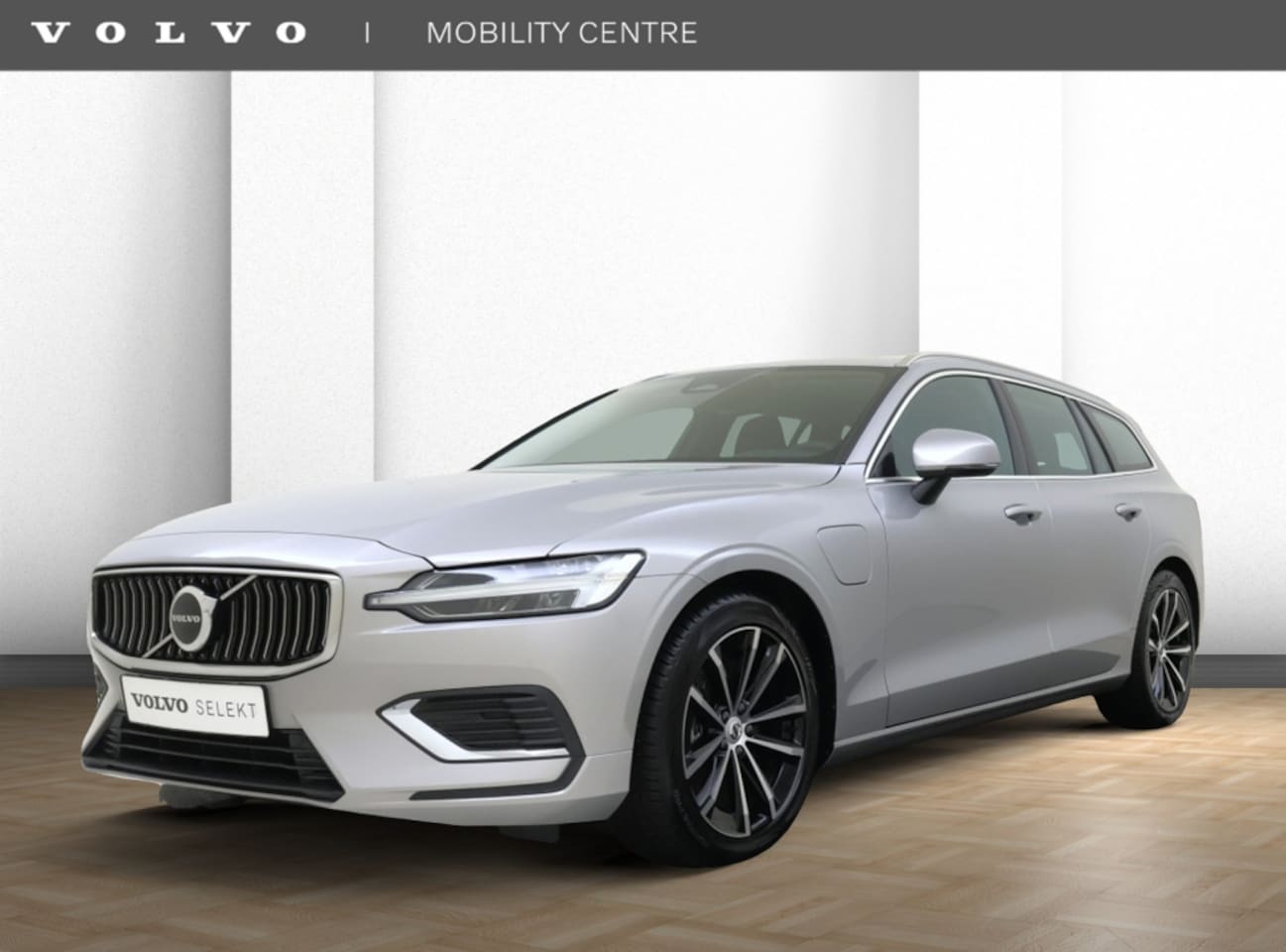 Volvo V60 - T6 AWD Essential Bright | Trekhaak | Dodehoekdetectie | - AutoWereld.nl