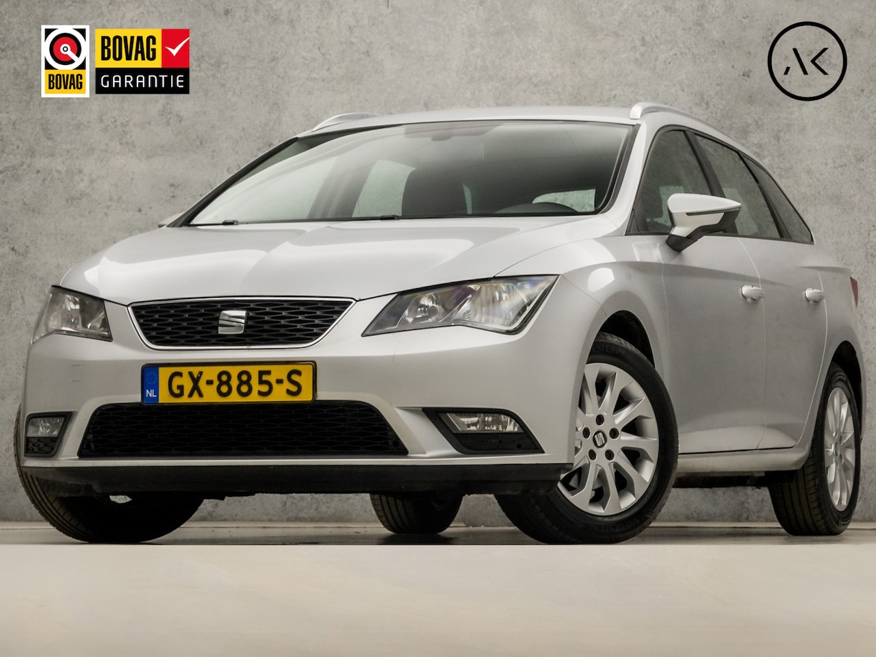 SEAT Leon - 1.2 TSI Sport (SCHERM, CLIMATE, LM VELGEN, SPORTSTOELEN, CRUISE, NIEUWE APK, NIEUWSTAAT) - AutoWereld.nl
