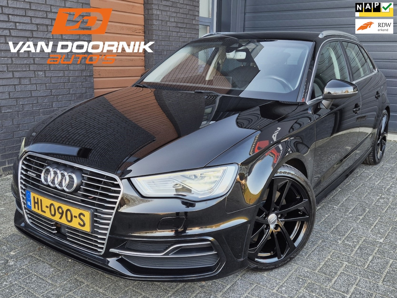 Audi A3 Sportback - 1.4 e-tron PHEV Attraction Pro Line Plus 204PK/Navigatie/Led Verlichting - AutoWereld.nl