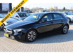 Mercedes-Benz A-klasse - 180 AUT7 Business Solution CAMERA CARPLAY NL-AUTO