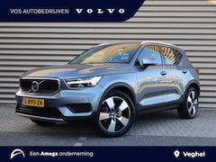 Volvo XC40 - 2.0 T4 Momentum