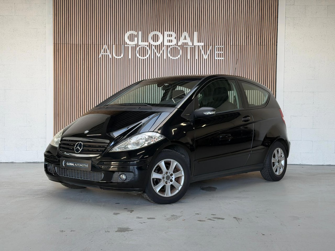 Mercedes-Benz A-klasse - 150 Classic | Automaat | Stoelverwarming | Airco - AutoWereld.nl