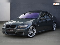 BMW 3-serie - 325i Executive 3.0 LCI Automaat, Sportstoelen