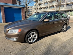 Volvo V70 - 2.0 D4 Nordic+ Euro 6 Leder Cruise PDC