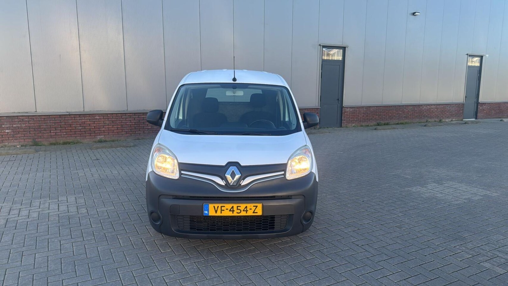 Renault Kangoo Express - 1.5 dCi 75 Express Compact Comfort S&S Wit 2013 - AutoWereld.nl