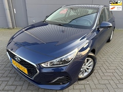 Hyundai i30 - 1.0 T-GDI Comfort*CAMERA*CRUISE*NAVI*ELKT-RAAM*NEW APK