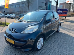 Peugeot 107 - 1.0-12V XR - AIRCO - 5 DEURS - ZWART - NETJES