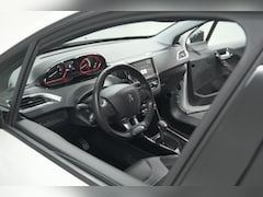 Peugeot 2008 - PureTech 110 EAT6 GT-Line | Trekhaak | Camera | Navigatie | Parkeersensoren