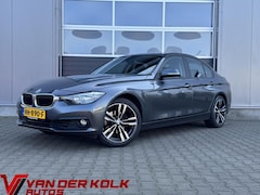 BMW 3-serie - 318i Executive Automaat | Navigatie | Climate | Cruise | Sensoren