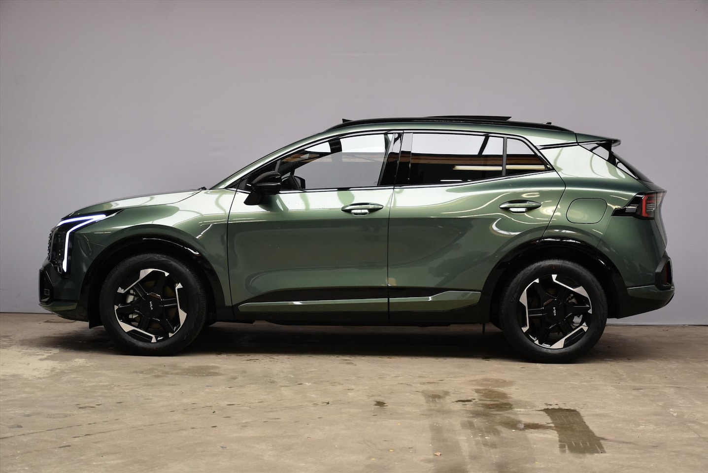 Kia Sportage - 1.6 T-GDi 239pk Hybrid AT6 GT-Line NIEUW - SNEL LEVERBAAR - AutoWereld.nl