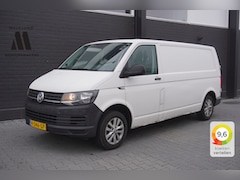 Volkswagen Transporter - 2.0 TDI L2 - Airco - Navi - PDC - Trekhaak - € 8.950, - Excl