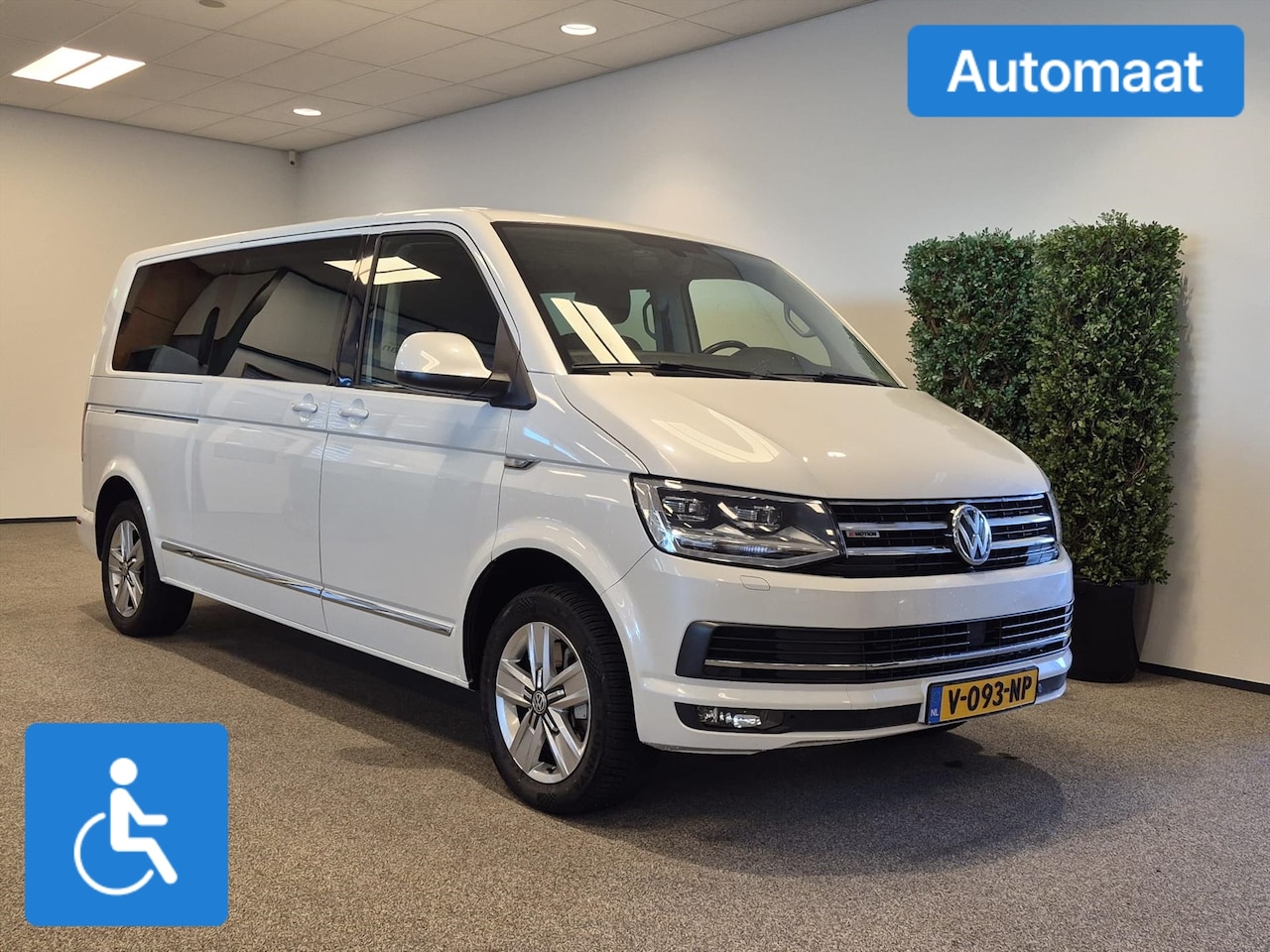 Volkswagen Transporter Caravelle - L2H1 Rolstoelbus Automaat - AutoWereld.nl