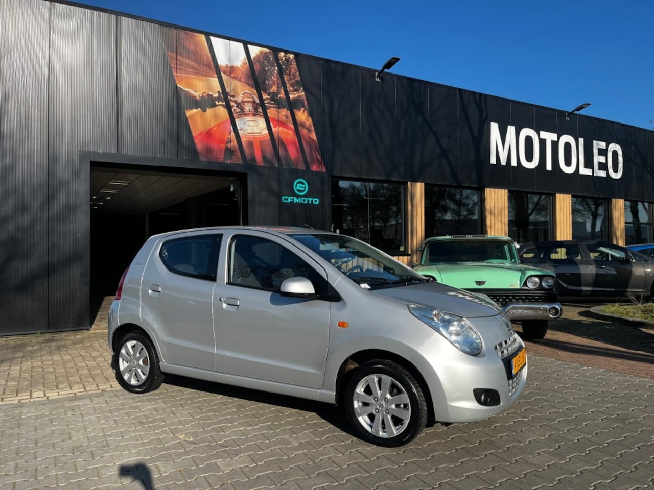 Suzuki Alto - 1.0 COMFORT PLUS 5-DRS *AIRCO* - AutoWereld.nl