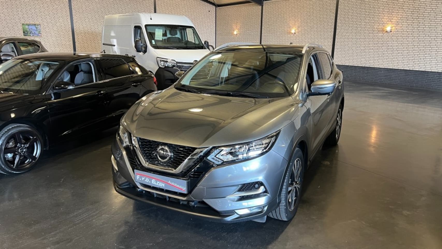 Nissan Qashqai - 1.3 DIG-T N-CONNECTA - AutoWereld.nl