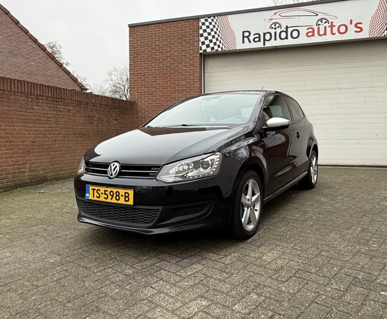 Volkswagen Polo - 1.6 TDI BLUEM COMFL. 11 2013 - AutoWereld.nl