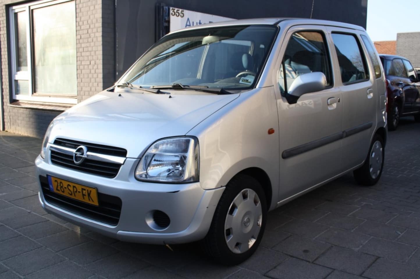 Opel Agila - 1.2 / NAP / Airco / Ondh. Volledig - AutoWereld.nl