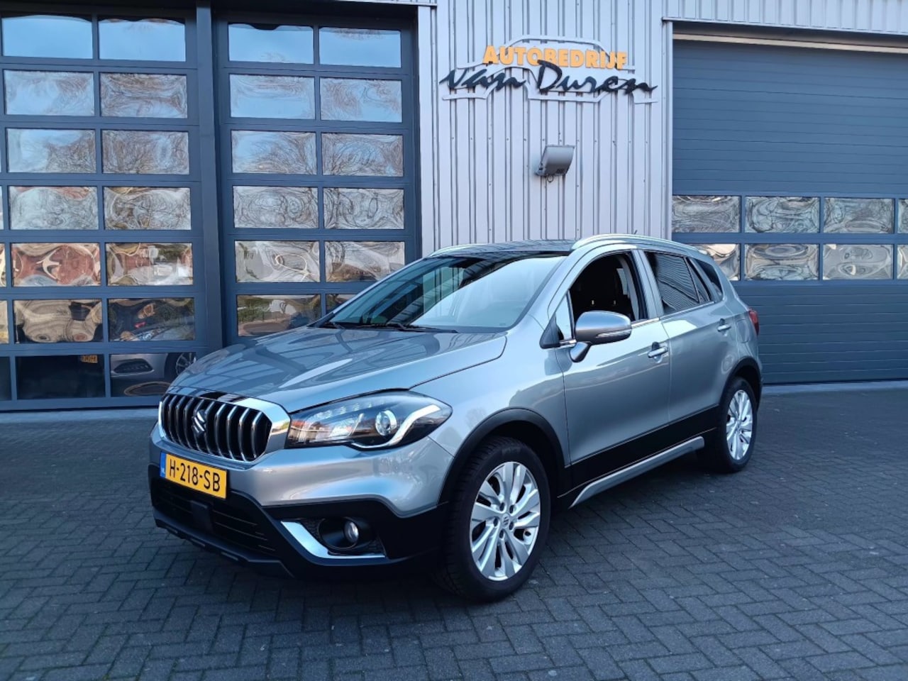 Suzuki S-Cross - S-Cross 1.0 Boosterjet Executive  Navi  Cruise/Clima  AUR-Camera  Trekhaak  17 inch - AutoWereld.nl