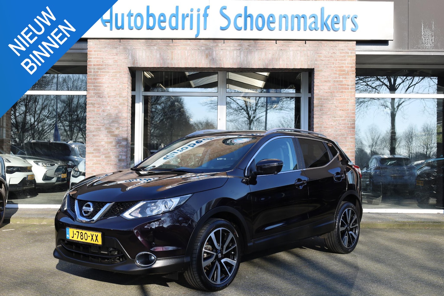 Nissan Qashqai - 1.2 Tekna CARPLAY STOELVERW. 360-CAMERA DAB HALFLEER 19"LMV NAVI CRUISE 2xPDC CLIMA ENZ! - AutoWereld.nl