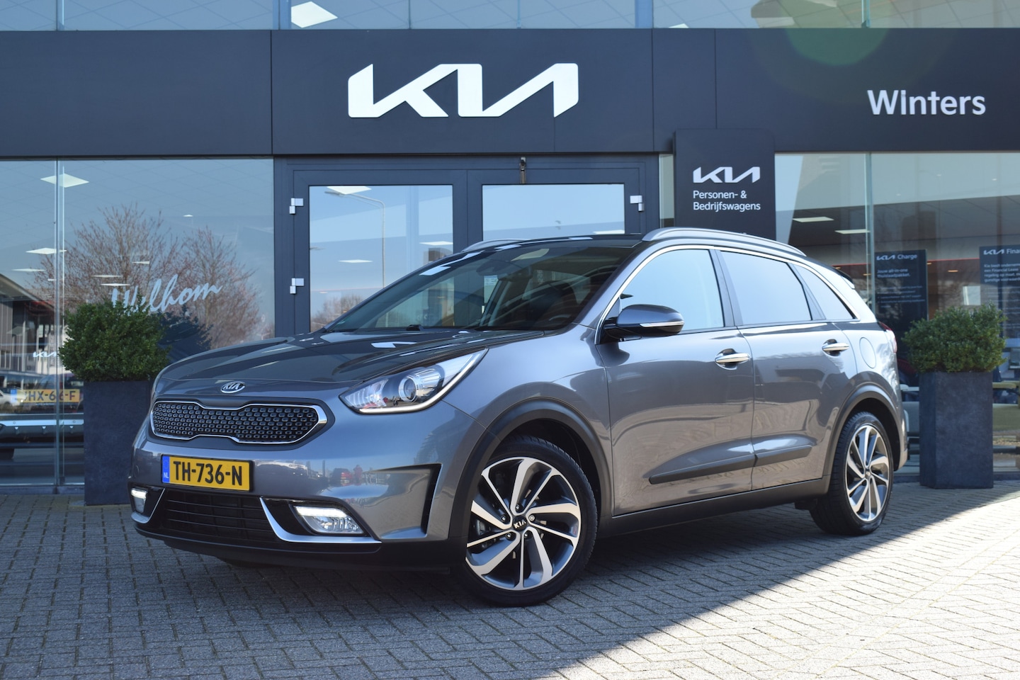 Kia Niro - 1.6 GDi Hybrid Design Edition | Trekhaak | Stoel+Stuurverwarming | Navigatie | Climate + C - AutoWereld.nl