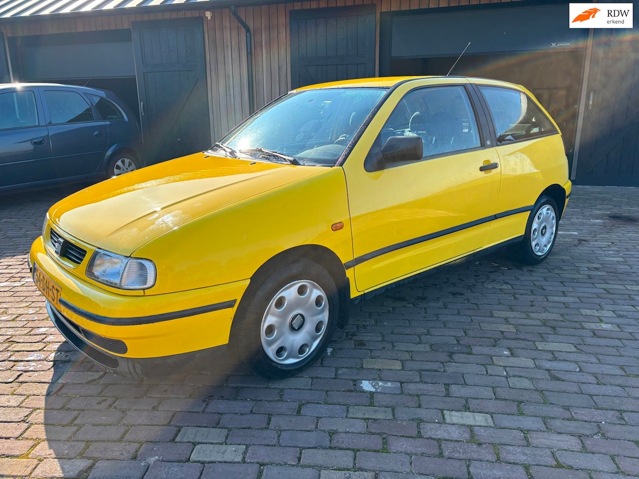 SEAT Ibiza - 1.6i Vigo 1.6i Vigo, GOED WERKENDE AIRCO , STUURBEKR. 26 JAAR BIJ 1 EIGENAAR,RIJD NOG PERFECT. - AutoWereld.nl