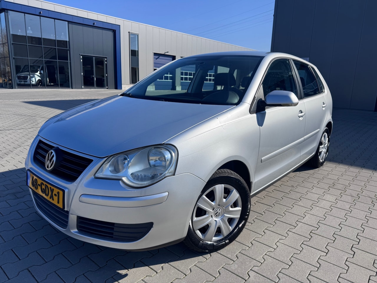 Volkswagen Polo - 1.4-16V Optive 5Drs Airco inruil topper!! - AutoWereld.nl