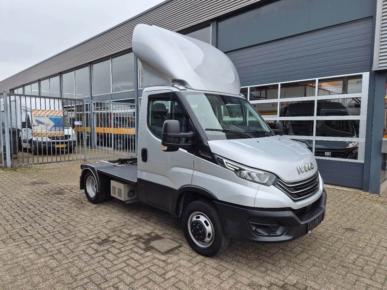 Iveco Daily - 50C18 BE Trekker/ Bouwjaar 11-2022/ 10T trekker - AutoWereld.nl