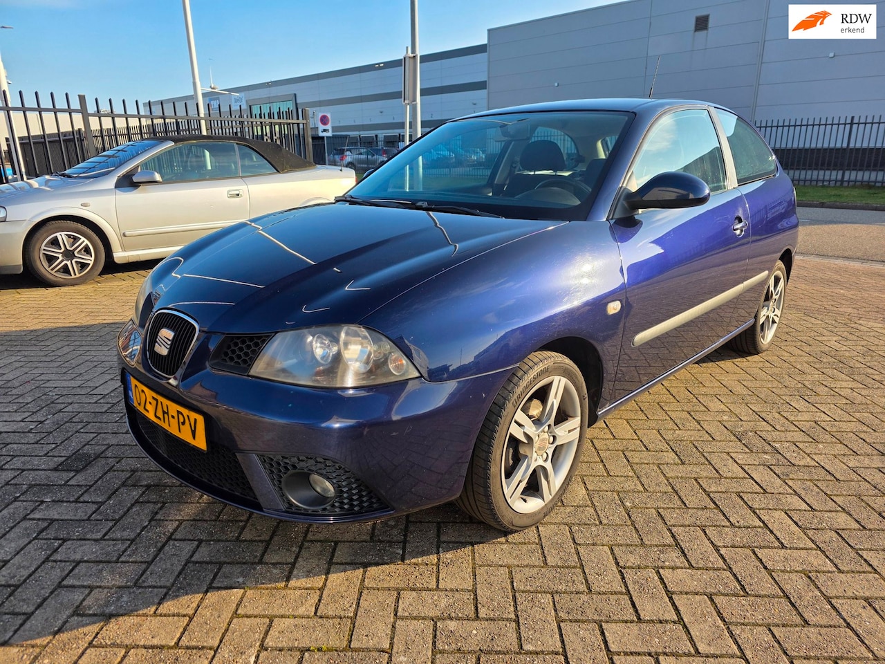 SEAT Ibiza - 1.6-16V Sportstyle 1.6-16V Sportstyle - AutoWereld.nl