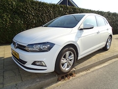 Volkswagen Polo - 1.0 TSI COMFL-Carplay-Cruise-Media-Blth-Airco-Lmv