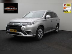 Mitsubishi Outlander - 2.4 PHEV S-Edition 4WD 2019 | Navigatie | DAB Radio | Cruise Control Adaptive | Stuurwiel