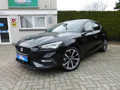 SEAT Leon - 1.5 eTSI FR Business Intense Beats Audio System - Panorama dak - Apple CarPlay - Android A