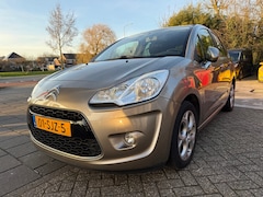 Citroën C3 - 1.4 VTi Selection / Airco / Parkeersensoren / CruiseControl