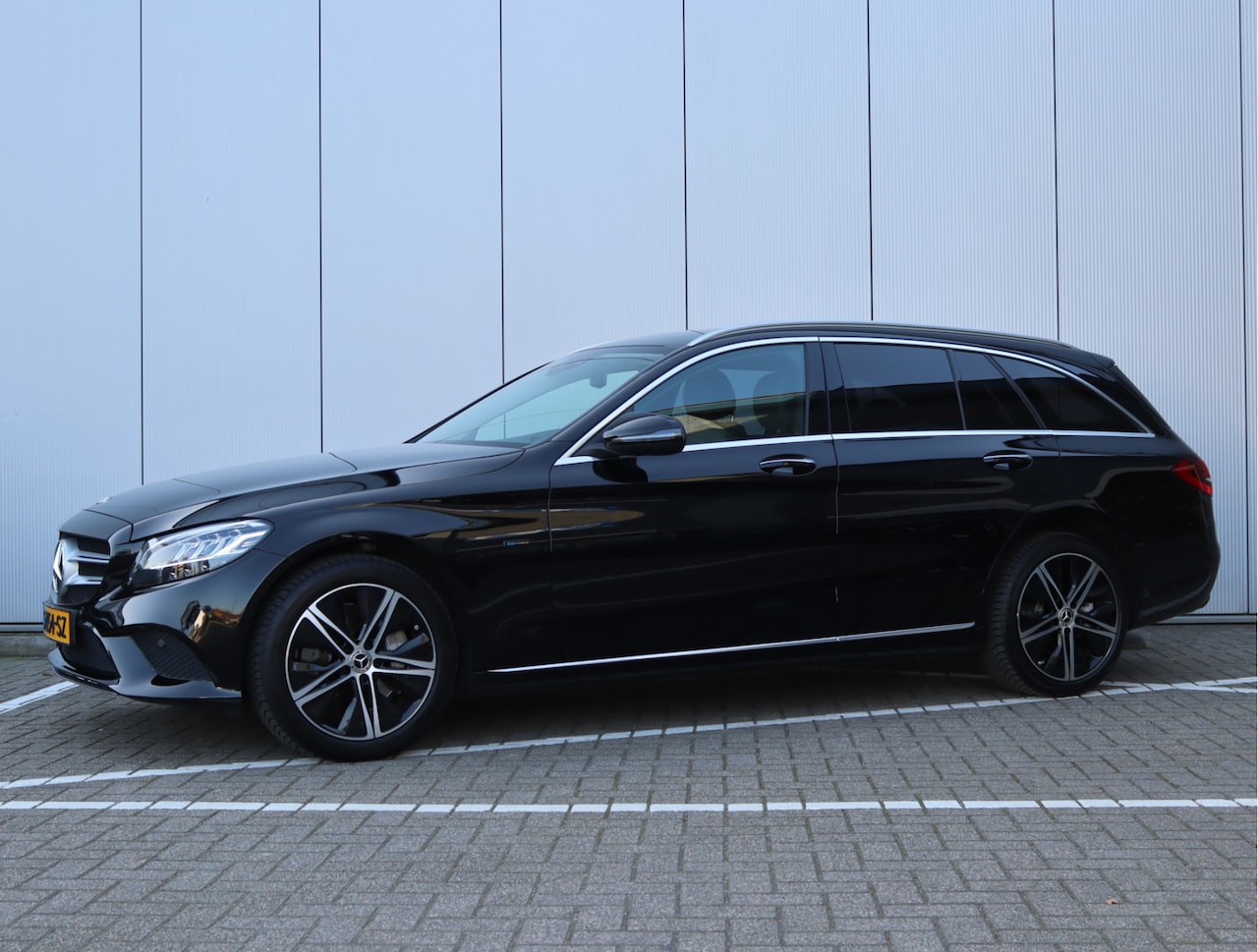 Mercedes-Benz C-klasse Estate - 300 e Business Solution Luxury | Keyless | ACC - AutoWereld.nl