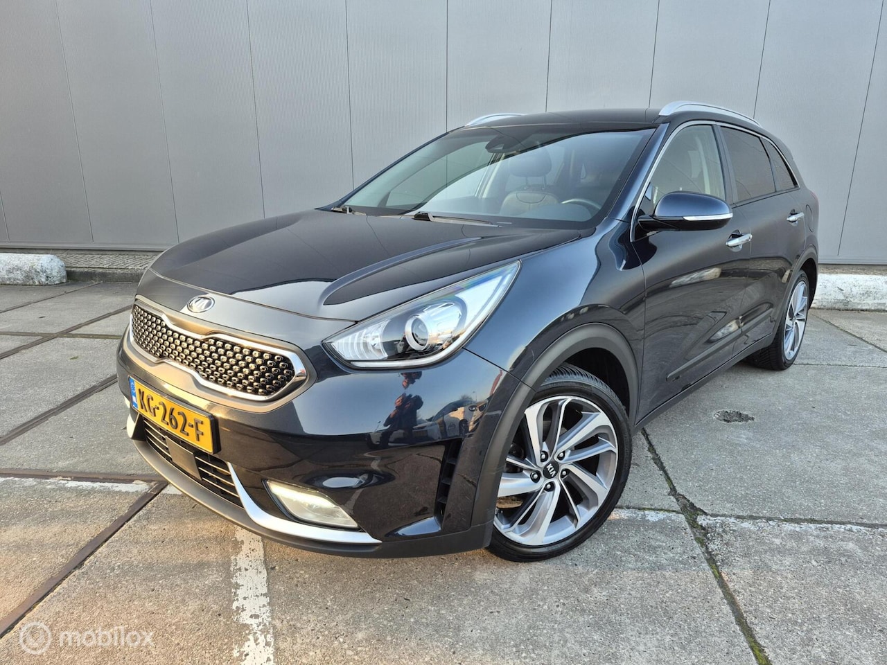Kia Niro - 1.6 GDi Hybrid BusinessLine Camera / Leder / Automaat - AutoWereld.nl