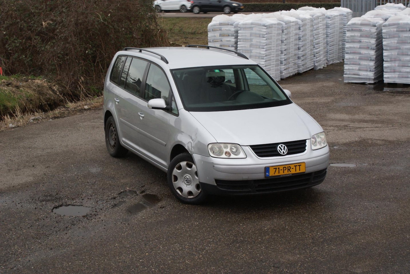 Volkswagen Touran - 2.0-16V FSI Trendline 2.0-16V FSI Trendline - AutoWereld.nl