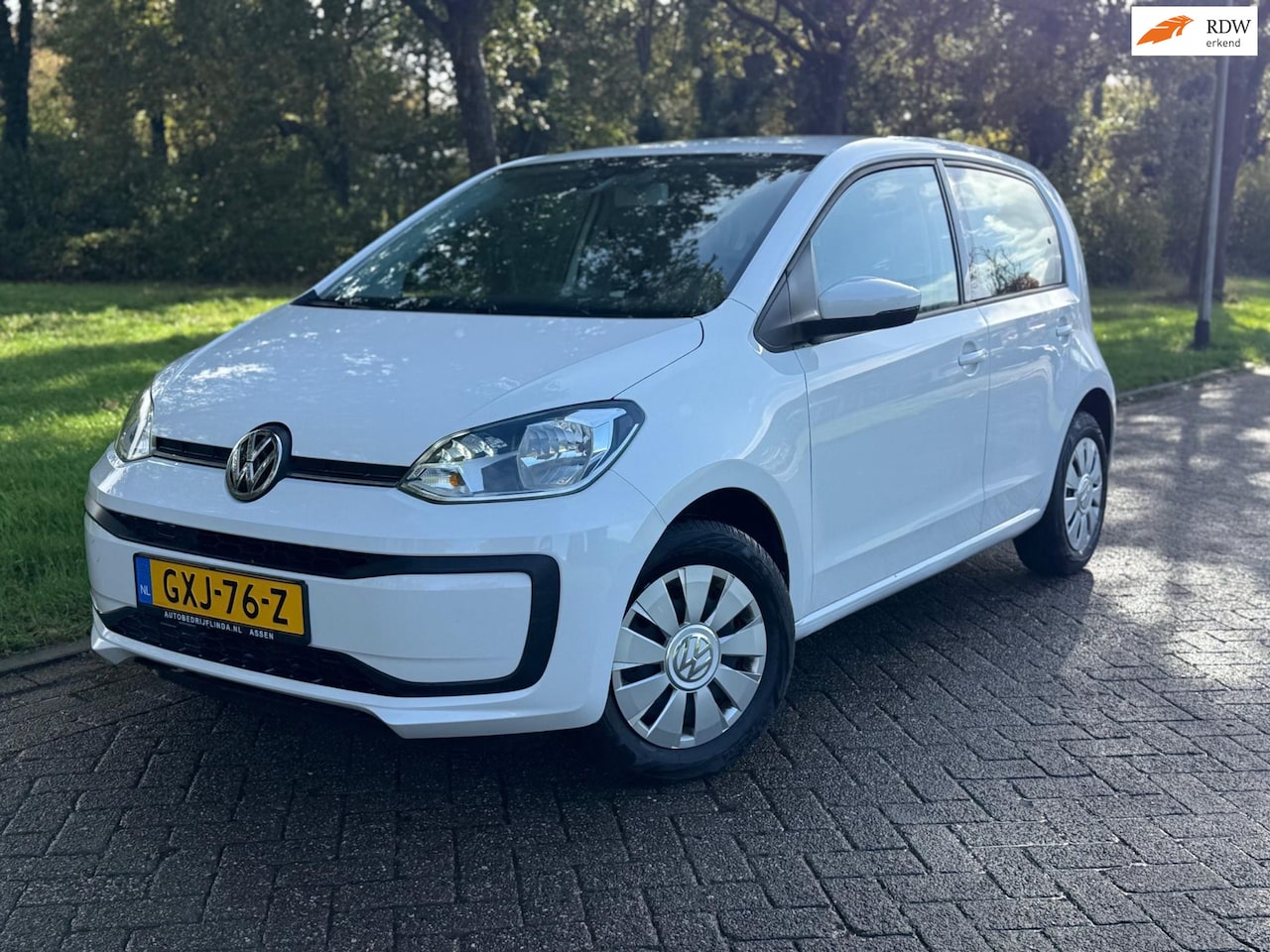 Volkswagen Up! - 1.0 BMT! (bj 2018) AIRCO / CRUISE / PDC - AutoWereld.nl
