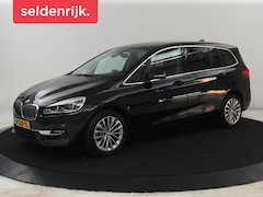 BMW 2-serie Gran Tourer - 220i Business Edition Plus | Luxury Line | Leder | Head-Up | Stoelverwarming | Trekhaak |