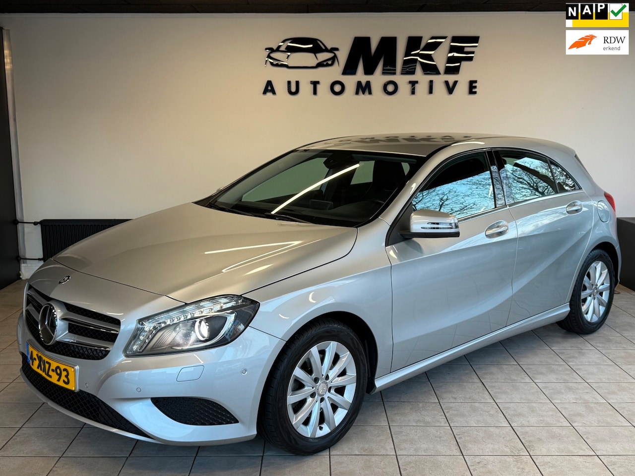 Mercedes-Benz A-klasse - 180 Ambition 2014 Airco/Cruise/NAP! - AutoWereld.nl