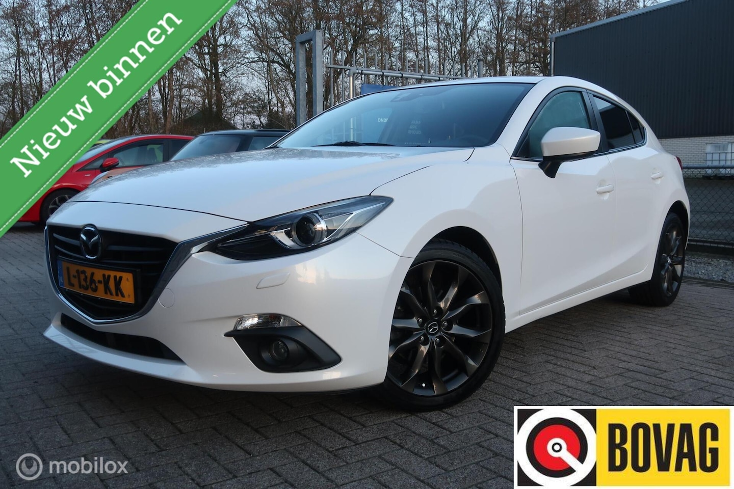 Mazda 3 - 2.0 GT-M NAKAMA, DAB, CAMERA, 18 Inch. - AutoWereld.nl