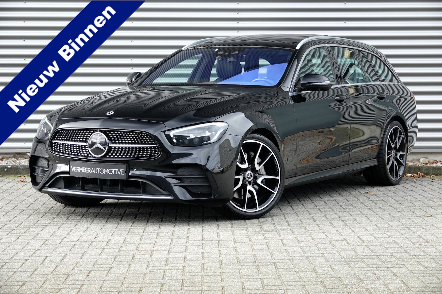 Mercedes-Benz E-klasse Estate - 300 e AMG Line | Pano | Burmester | Trekhaak | ACC | 360 | - AutoWereld.nl