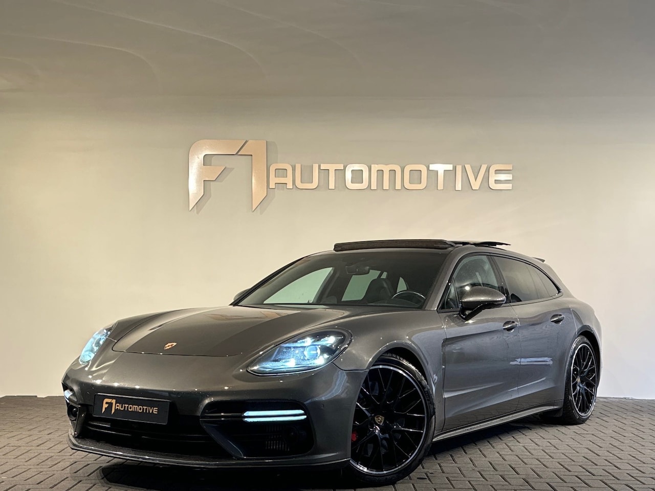 Porsche Panamera Sport Turismo - 4.0 Turbo Pano|Bose|Keyless - AutoWereld.nl