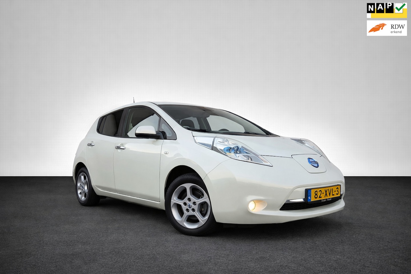 Nissan LEAF - Base |Cruise|Navi|Camera - AutoWereld.nl