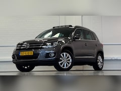 Volkswagen Tiguan - 1.4 TSI Sport&Style 2e Eigenaar 100% Onderhouden Schuif/Opendak Trekhaak Clima