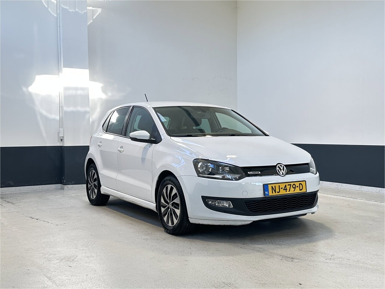 Volkswagen Polo - 1.0 BlueMotion | NL | 2 EIg | Navigatie | Clima | Cruise Control| LM velgen | - AutoWereld.nl