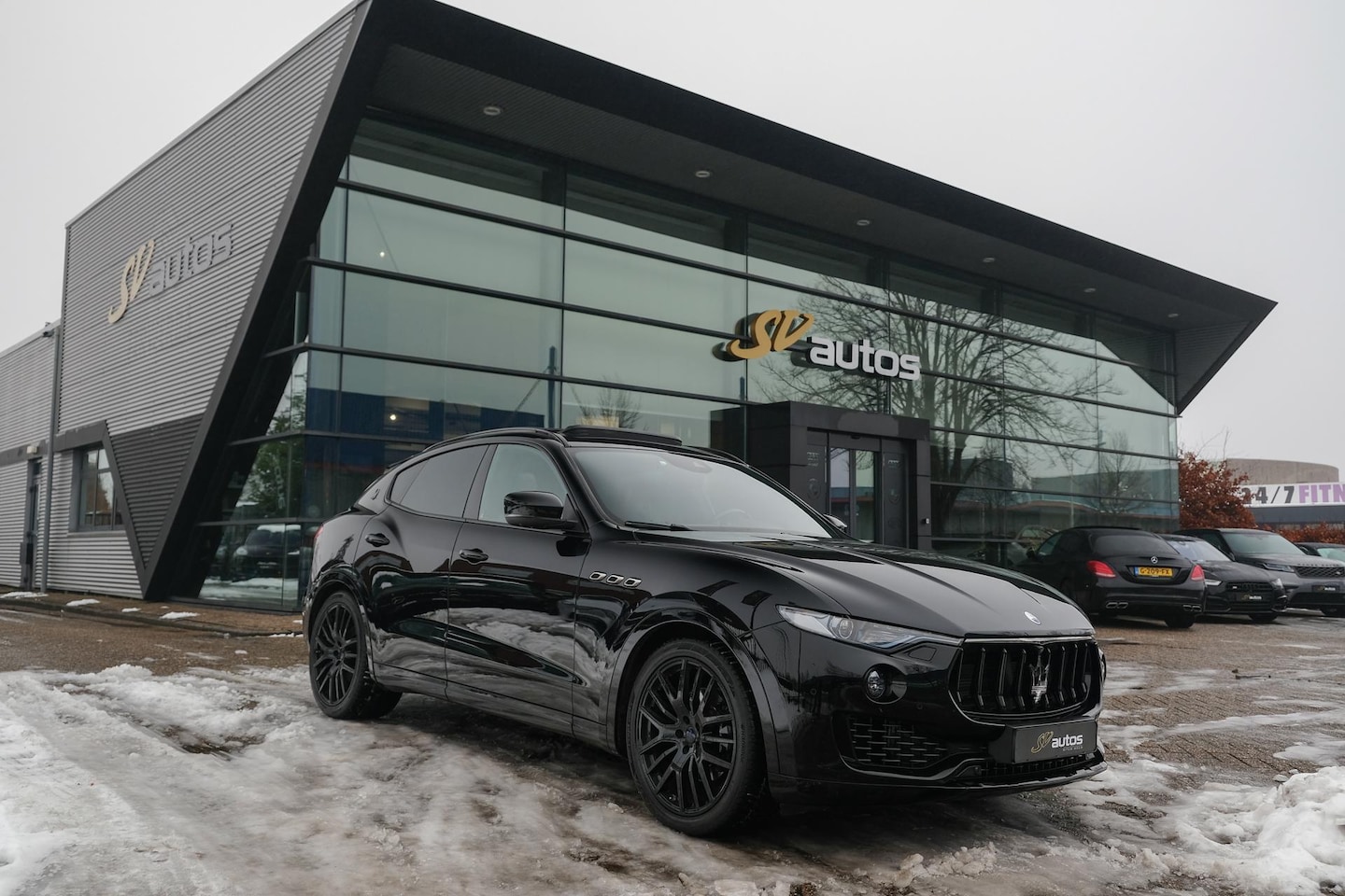 Maserati Levante - Gransport 3.0 V6 D 275pk Panoramadak Schaalstoelen VOL!!! Carbon pakket NLauto 21" LMV Sto - AutoWereld.nl