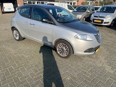 Lancia Y(psilon) - 0.9 TwinAir Silver Plus